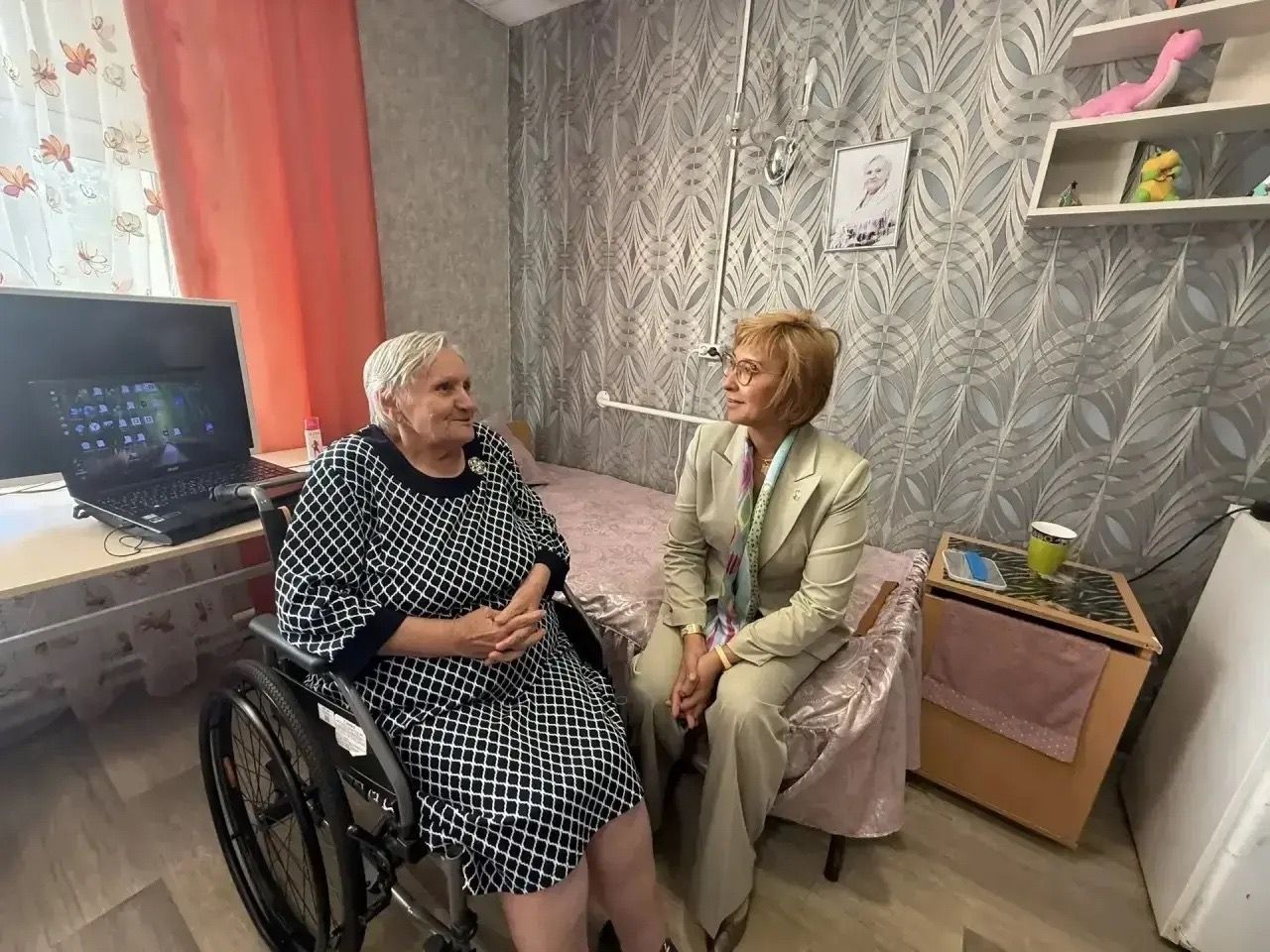 Бүген районга Министр килде