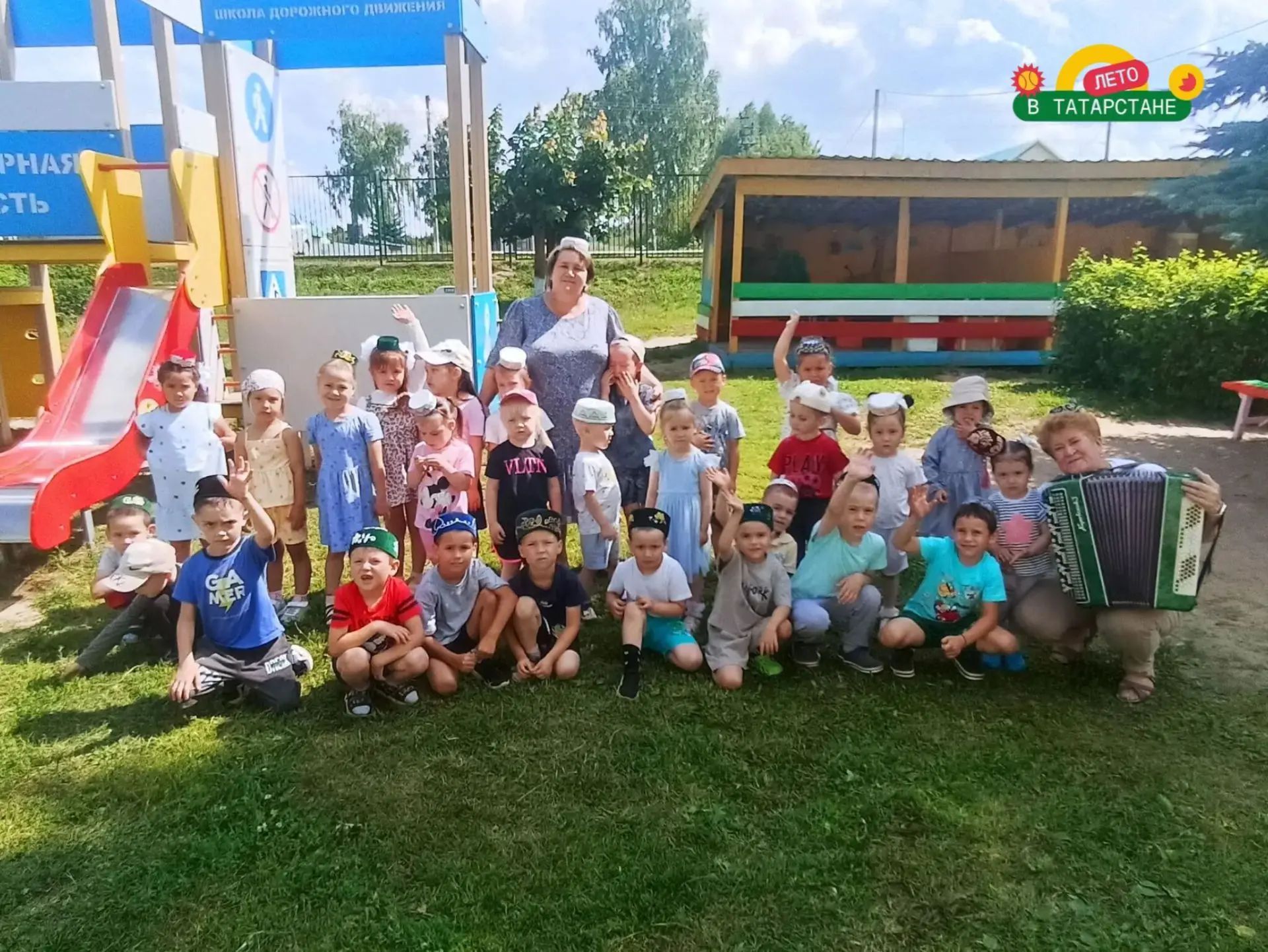 «Татарстанда җәй» проекты Яңа Кенәрдә дәвам итә: балалар өчен халык уеннары бәйрәме