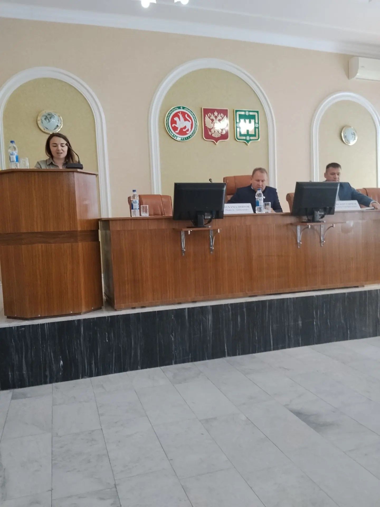 Район башлыгы киңәшмә уздырды