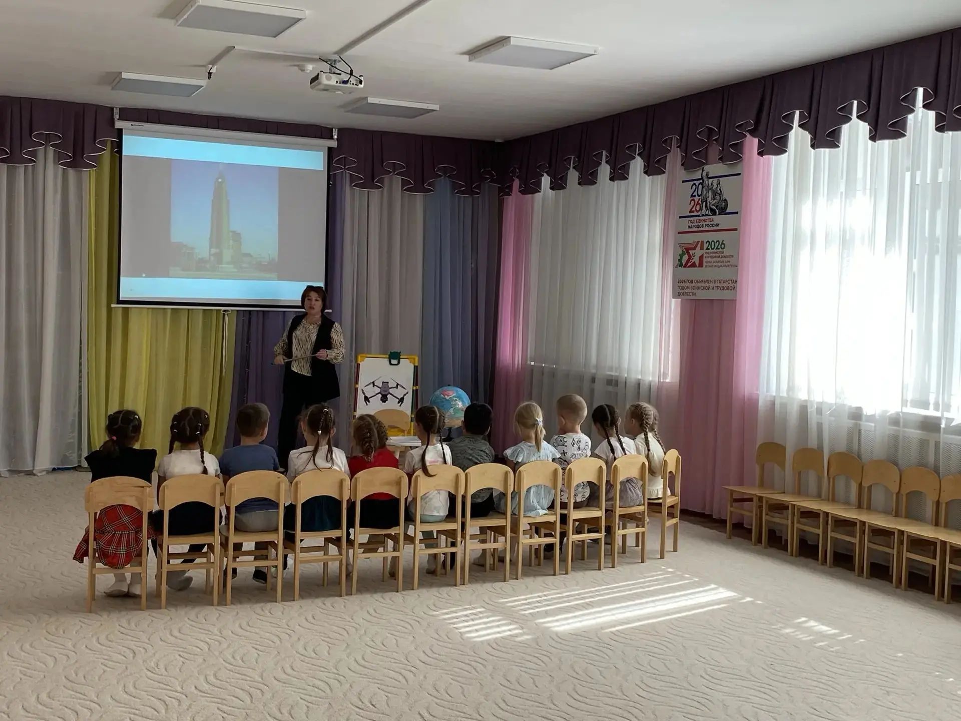 Тәҗрибәле педагоглар булачак хезмәттәшләренә осталыкларын күрсәтте
