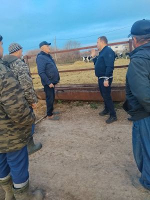 Район башлыгы хуҗалыкларның эшчәнлеге белән танышты