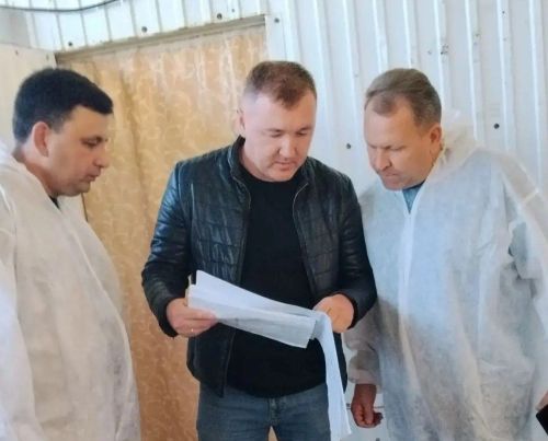 Алмаз Хисаметдинов район хуҗалыкларындагы эш барышы белән танышты