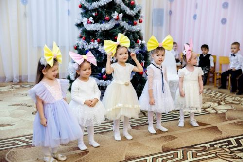 Беренче балалар бакчасында Яңа ел кичәсе үтте