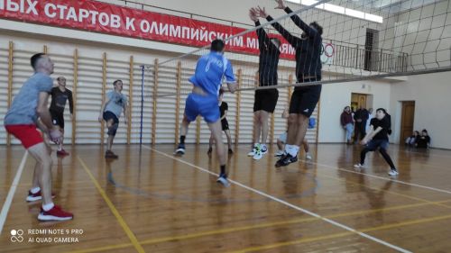 Яңакенәрләр волейболга оста!