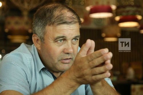 Рөстәм Закиров: «Әнинең яратып үстергән яраннары бар иде. Әле дә өй түрендә алар…»