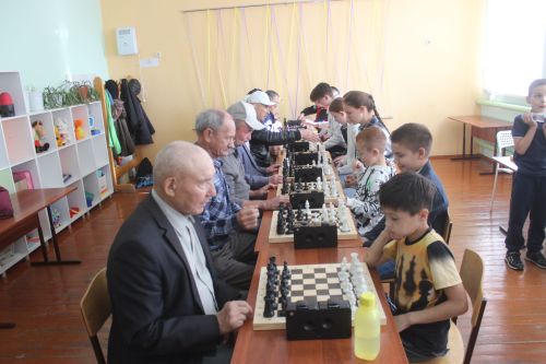 Шахматта яшь чиге юк