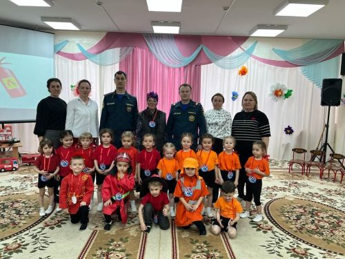 Балаларга “Яшь коткаручы“ медальләре тапшырылды