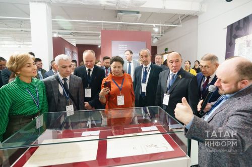 Татарстанның Милли китапханәсендә Европа һәм Көнчыгыш цивилизацияләренең язмачылык тарихын чагылдырган күргәзмә ачылды
