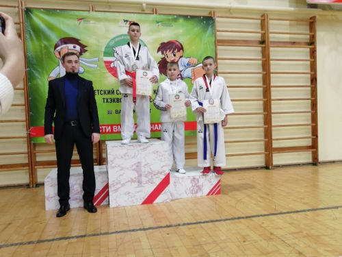 Арча тхэвон-дочылары Казаннан 38 медаль алып кайтты!