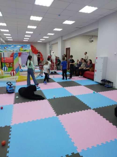Мохтаҗ балалар өчен бәйрәм узды