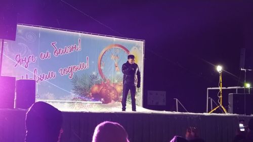 Арча стадионында Үзәк сәхнәдә иске елны озату һәм Яңа елны каршы алу тамашасы (ВИДЕО)