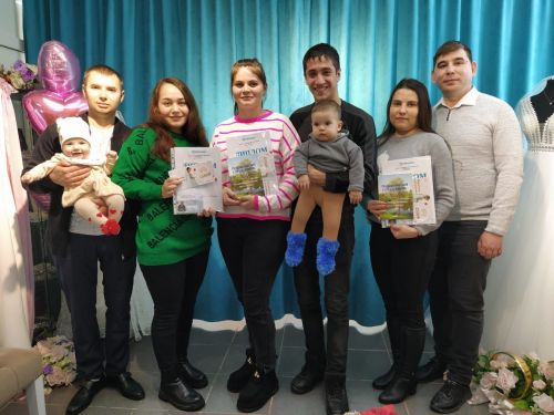 Гашыйклар көне уңаеннан уздырылган “Пар балдаклар” бәйгесенең җиңүчеләре бүләкләнде