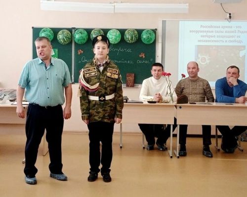 Бездә әтиләр кунакта