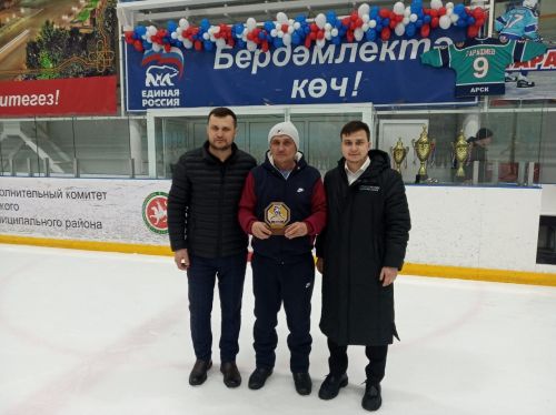 Фәнил Гарәфиев истәлегенә