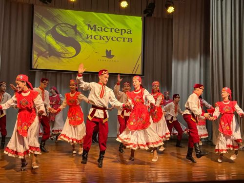 “Сәнгать осталары” бәйгесендә ике коллектив Гран-прига лаек булды