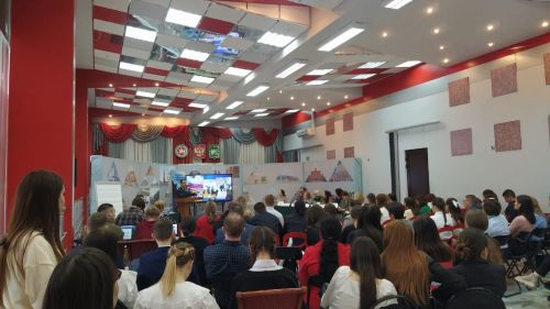 Җәмәгать тәрбиячеләре бәйгесе башка бәйгеләргә охшамаган