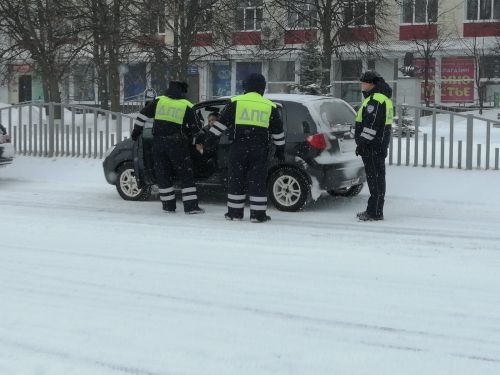 ЮХИДИ хезмәткәрләре булышты