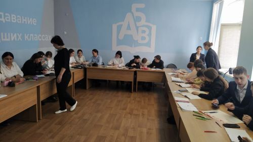 Арча педагогика көллияте студентлары җәйге чорга яңа һөнәр үзләштерә (ВИДЕО)
