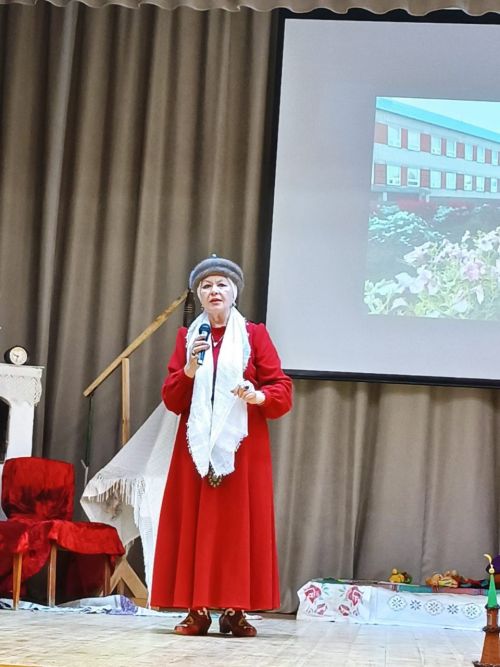 Гореф-гадәтләр һәм милли мәдәният елы уңаеннан Яңа Кенәр авылында “Мөнәҗәтләр кичәсе” узды.