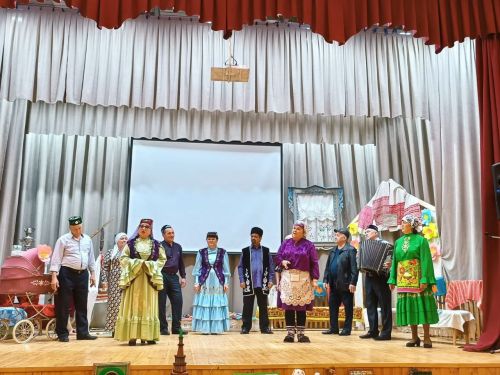 Гореф-гадәтләр һәм милли мәдәният елы уңаеннан Яңа Кенәр авылында “Мөнәҗәтләр кичәсе” узды.