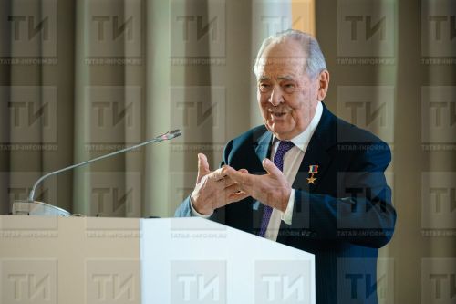 «Российская газета»да Шәймиев белән әңгәмә чыкты: Оныгым мине «Гранд бабай» дип йөртә