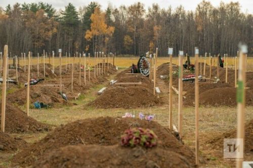 Каргышмы, сагышмы: 20 яше тулган көнне Ләйсәннең башында яман шеш дигән диагноз куйдылар