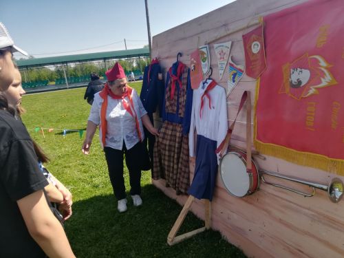 Бүген Татарстан пионериясенә 100 ел!