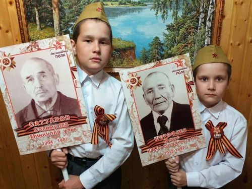 Юныс Шәрәфиев Бөек Ватан сугышының башыннан ахырына кадәр сафта кала