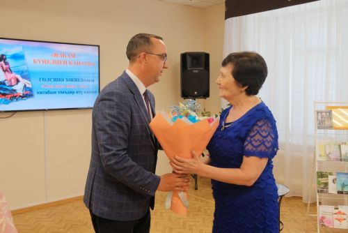 Гөлсинә Зәкиеваның өченче иҗат җимеше дөнья күрде