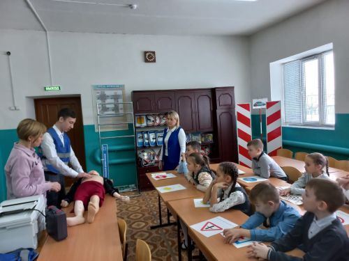 Башлангыч сыйныф укытучысы Лилия Әхмәтгалиева: «Балалар куркынычсызлыгы турында сүз барганда ваемсыз калу мөмкин түгел»