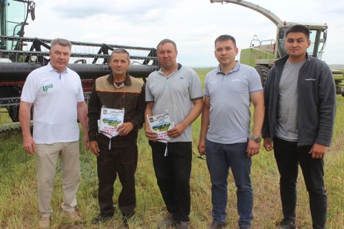 Район башлыгы бүләкләде