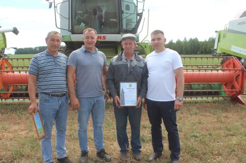 Урак өсте башлана