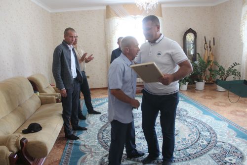 Юбилеең белән!