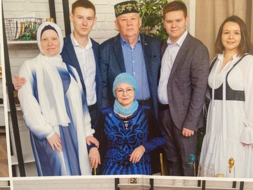 Шуны онытмагыз, безнең ишекләр сезнең өчен һәрвакыт ачык.