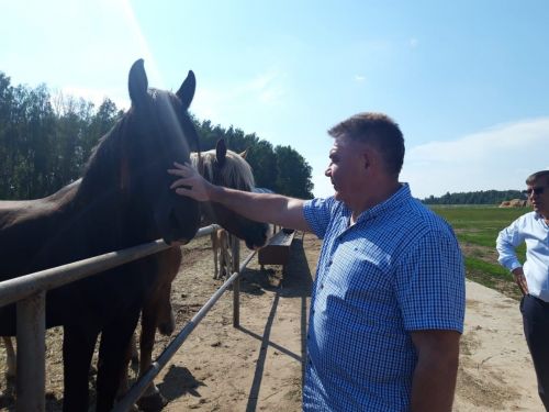 Арчага эшлекле сәфәр белән кунаклар килде