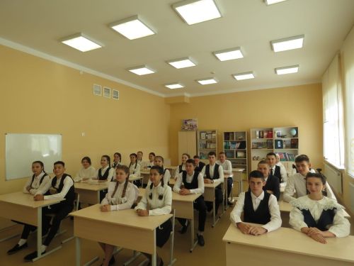 Арчаның 6нчы мәктәбенең үз гимны бар хәзер (ВИДЕО)