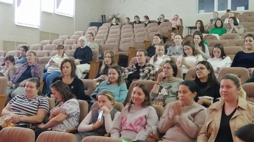 Булачак әниләр җыелды