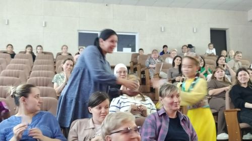 Булачак әниләр җыелды