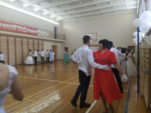 Яңа Кенәрдә инклюзив бал узды