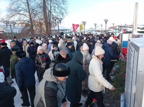 В Арске открыли памятник участникам специальной военной операции