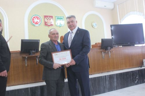 Арчада комбайнчылар бүләккә ия булды