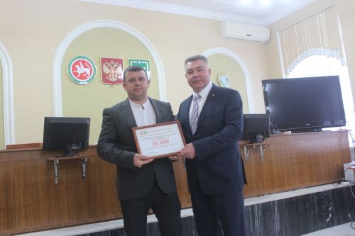 Арчада комбайнчылар бүләккә ия булды