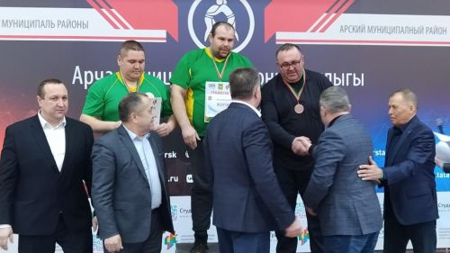 Арчада район башлыгы призына татарча көрәш ярышлары булды (ВИДЕО)