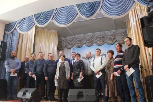 Урта Курсада күпләр бүләк алды