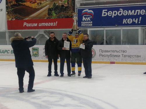 Ике көн барган хоккей ярышлары тәмам. Нәтиҗәләр.