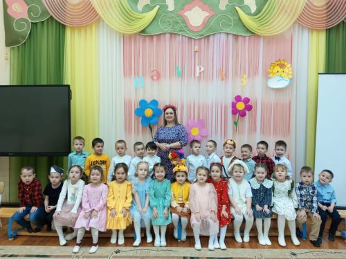 Арчаның 3нче номерлы башлангыч мәктәбе балалар бакчасында  Нәүрүз бәйрәме узды