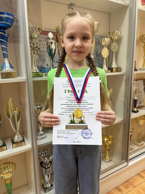 Шашкада да чемпион, шахматта да чемпион