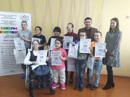 Арча районы инвалидлар җәмгыяте рәисе Илфат Хафизов: «Безнең максат - бераз булса да ул балаларның көннәрен ямьләндерү»