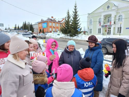 Юл иминлегенең сагында торучылар бәйрәм алды акциясен оештырды