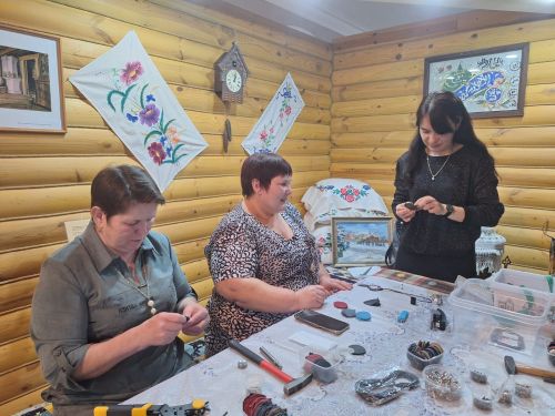 «Казан арты» музеенда МХОда катнашучыларның әниләре, хатыннары белән очрашу узды